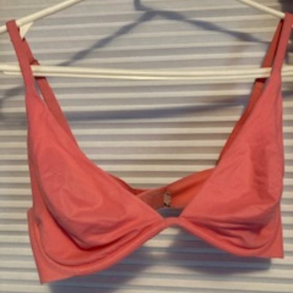 Victoria's Secret Plunge Bra, Coral size 34B, New in package - Picture 6 of 8
